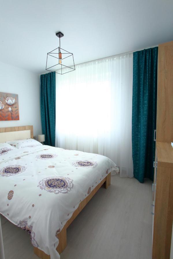Apartament Delora View Bumbesti-Jiu Εξωτερικό φωτογραφία